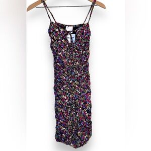 Skylar & Madison ruched floral dress NWT